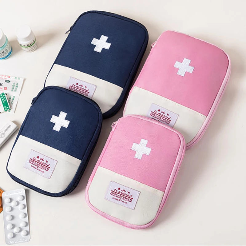 First Aid Kit Designed with Various Colors + a Cross Logo, Includes Multi-Size Sets Suitable for Different Scenarios: the Large Size Can Store Basic Medicines and Emergency Tools, Suitable for Family Use; the Medium and Small